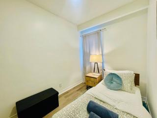 Bright Group Gateway Apartment-Free Parking - Montreal - 2