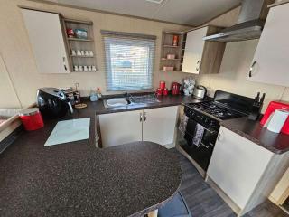 Jayden 3 bed balcony - Rhyl - 8