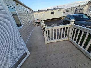 Jayden 3 bed balcony - Rhyl - 4