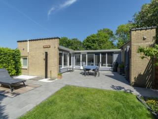 Stunning bunglow with patio - Sint Maartenszee - 0