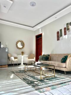 The Green Apartment - Kampala - 3