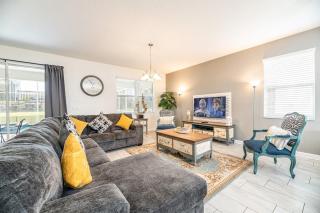 Dazzing 9BR Pool Spa Free Waterpark - 1