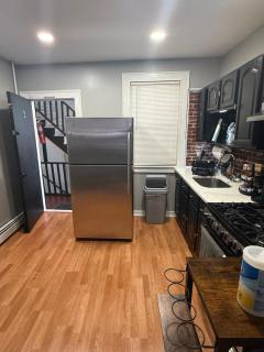 EWR Private Bedroom in shared elegant condo - Room 2B - Elizabeth - 2