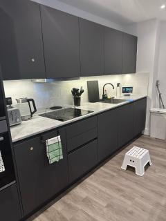 Panoramic Private Room and Bathroom in a Modern Apartment - Croydon - 4