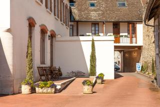 Hotel De La Cloche - Beaune - 8
