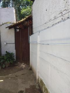 Kitnet próxima à praia em Camburi - 1