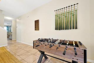 Cozy 5BD Stay - Pool & BBQ - Close to Disney - Kissimmee - 1
