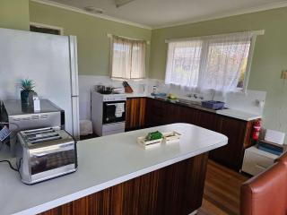 House in Cowes - Entire Home - 1