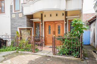 OYO 94118 Homestayque Syariah - Cimahi - 5