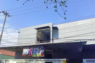 OYO 94114 Melros Place Homestay - Sungguminasa - 9