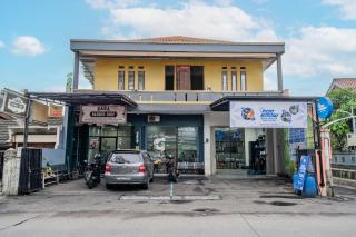 OYO 94102 Kuningan Guest House Syariah - Bandung - 9