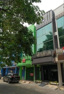 OYO Life 92878 Kost Padma Syariah - Kandang-besar - 5