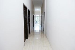 OYO Life 2507 Rooftop Homestay - Pekanbaru - 4