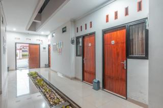 OYO Life 2335 Kos 89 - 1