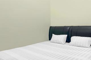 SPOT ON 92654 Oma Homestay - Makassar - 2
