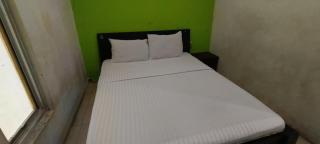 Hotel O Wisma Aluh AmbakNearPantai batu lima Asbullah tmbngn - 5