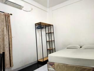 Hotel O Wisma Aluh AmbakNearPantai batu lima Asbullah tmbngn - 3