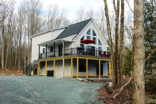 Jim Thorpe Luxury Mountain House, Game Room - Jim Thorpe - 7