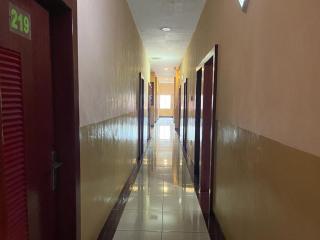 Capital O 93285 Residence Hotel Syariah - Medan - 1