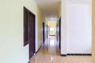 OYO Life 2590 Kost Assirot - 0