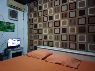 OYO 92270 Grand Village - Surabaya - 8