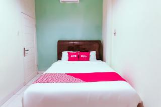 OYO 3493 Nami House - Medan - 5
