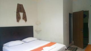 OYO 2703 Hotel Transit 1 - Makassar - 1