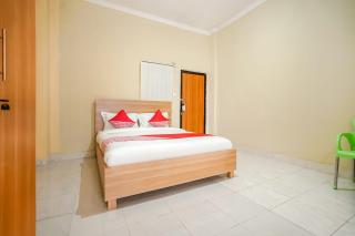 OYO Life 570 Pesona Asri Homestay Syariah - 1
