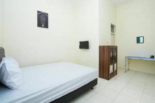 OYO Life 3078 Kost Putri Made - 6