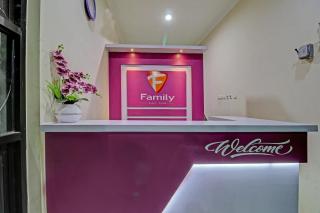 Super OYO 91202 Family Guest House Syariah - Tulungagung - 6