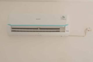 Hotel O Neva Guest House SyariahNearWaduk Cipta Karya - 1