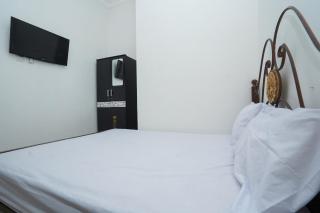 OYO Life 2498 Kost Putri Purimas 23 - Surabaya - 7