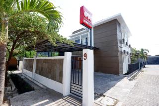 Super OYO 1565 Palebon Residence - Semarang - 1