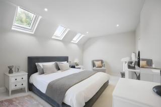 Spacious 4BedNear Nottingham Derby Sleeps 8 - Long Eaton - 4