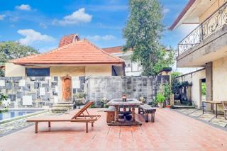 Collection O Putri Inn Homestay - Sanur - 0