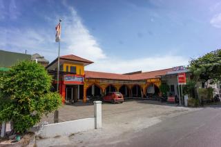 OYO 1636 Wisma Kuta Karang - Lhokseumawe - 9