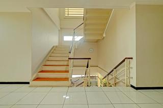 Super OYO 389 Sky Guesthouse - 8