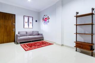 Super OYO 283 Helvetia Residence - Medan - 2