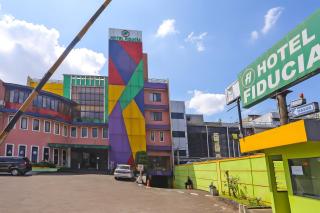 Townhouse OAK Hotel Fiducia Pasar Minggu - Jakarta - 9