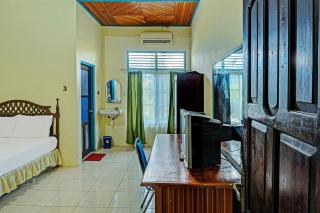 Capital O 91806 Hotel Batu Suli - 0