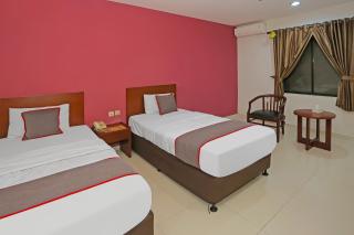 Townhouse OAK Hotel Fiducia Pasar Minggu - 2