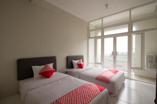 Capital O 3359 Pondok Wisata Jaden Trawas Mojokerto - Mojokerto - 5