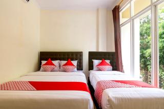 Hotel O Travel-inn - Yogyakarta - 2