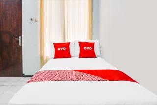 OYO 91926 Serayu Sumbersari Homestay - Jenggrik - 6