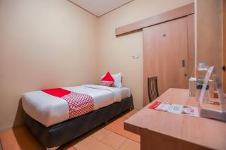 Hotel O near Summarecon Mall Serpong formerly Gemilang Guesthouse - 1