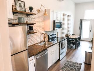 On 30A New 1BR Apt. w KING 10min walk to beach - Santa Rosa Beach - 8