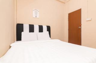 OYO Life 2583 Kost Anggun - Bagam - 8