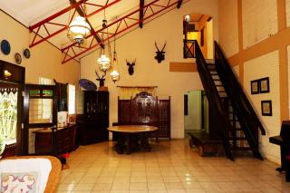 Cemara's Homestay - Batu - 7