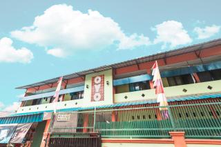 OYO Living 1756 Amira Guest House - Bekasi - 8
