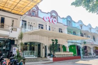 OYO 1507 Mahveen Suhat Homestay - Malang - 8